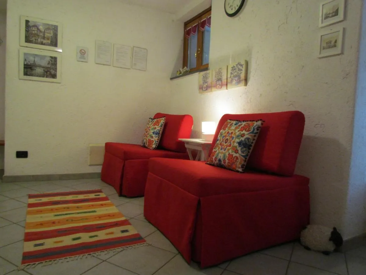 Casa Marta&Gino Apartment Carbuta