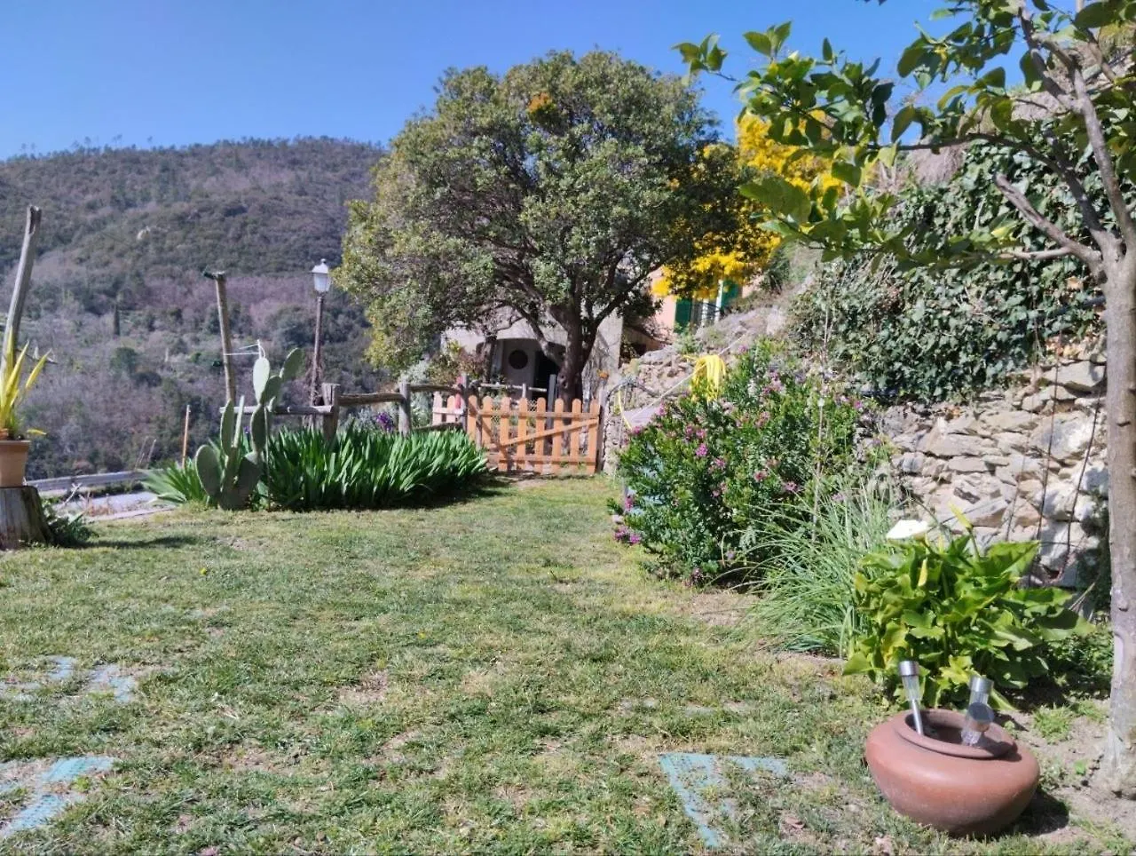 Casa Marta&Gino Apartment Carbuta